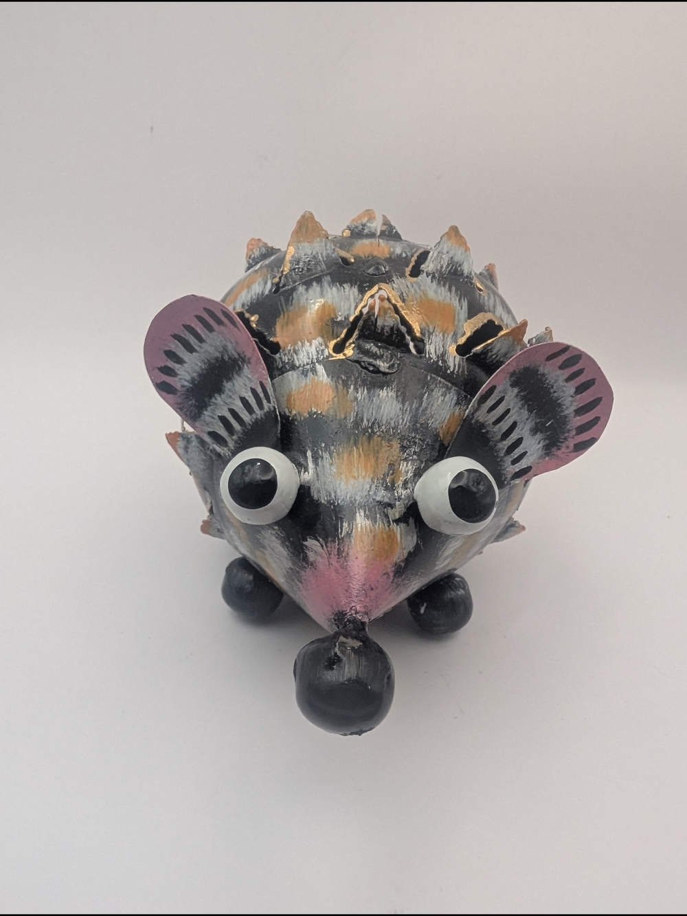 Metal  Hedgehog Candle Holder in Black, Pink, Gold, White